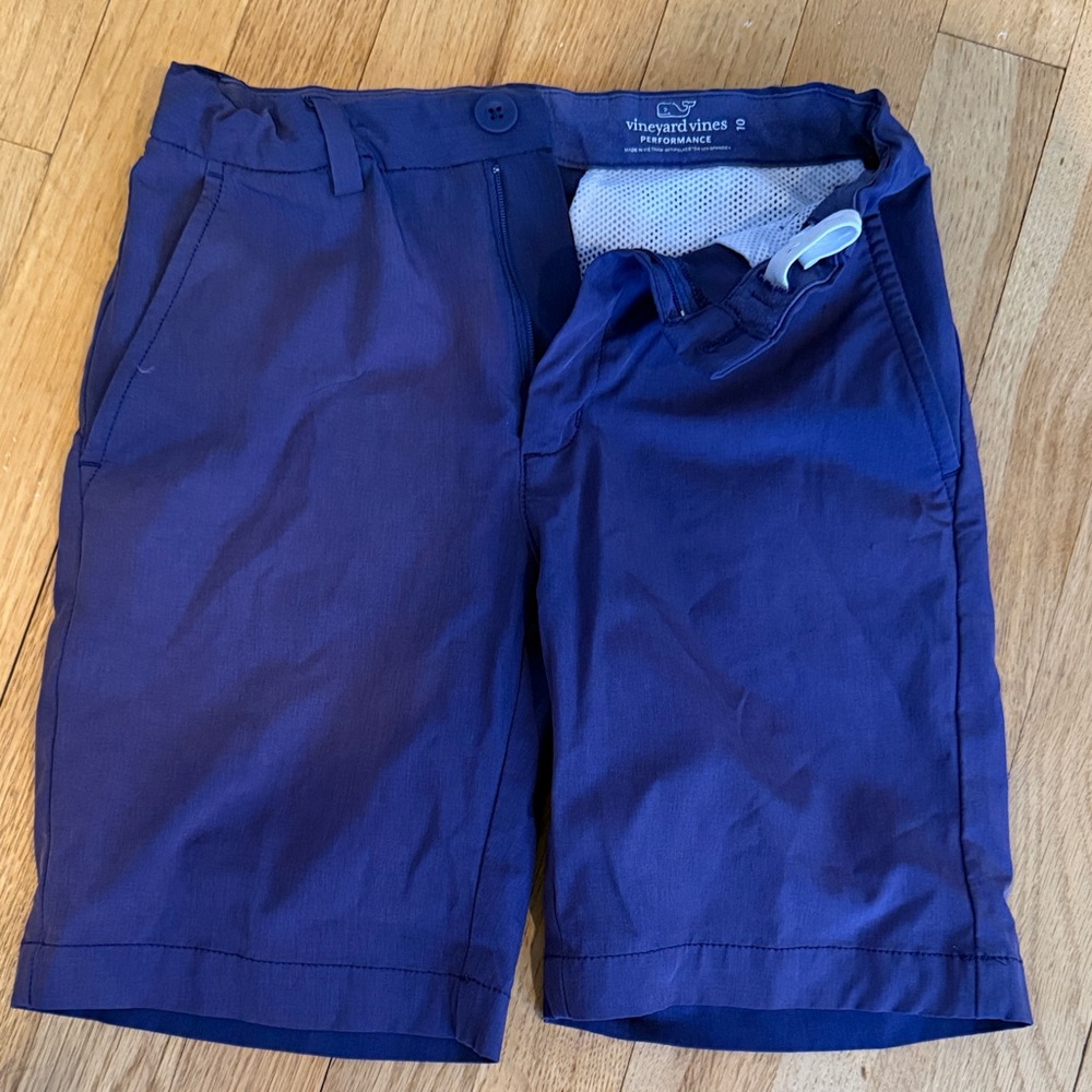 Vineyard Vines Boys Navy Blue Performance Shorts, size 10